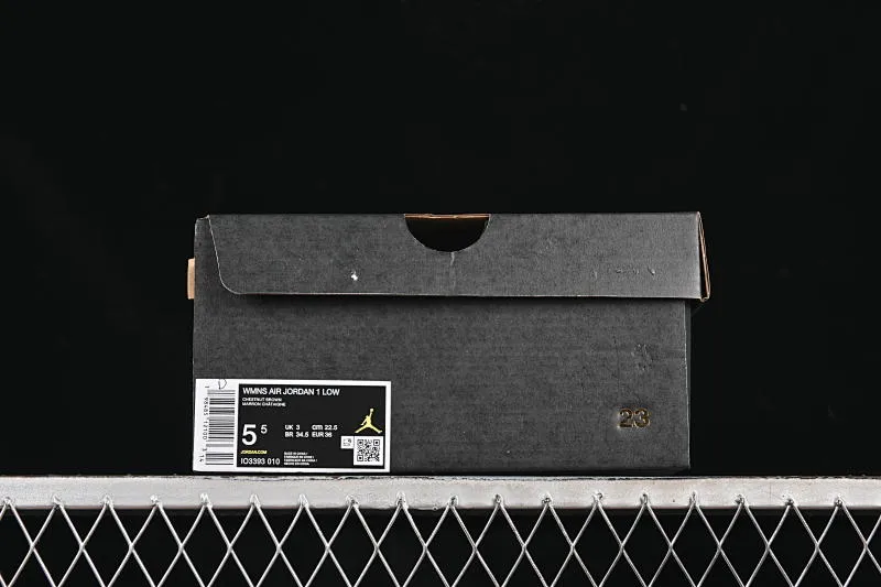 All categories Air Jordan Jordan series basketball shoes Air Jordan 1 Low Air Jordan 1 Low AJ1 Joe 1 black color low-top cultural casual sneakers IO3393-010